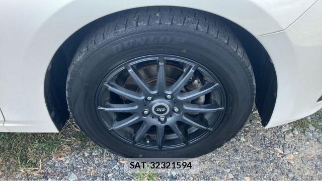 Mazda AXELA SPORT 2015-08 8550404-8