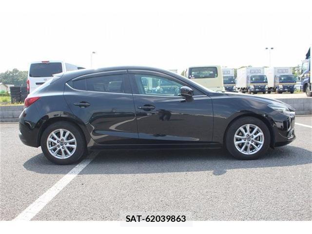 Mazda AXELA SPORT 2017-02 8550705-14