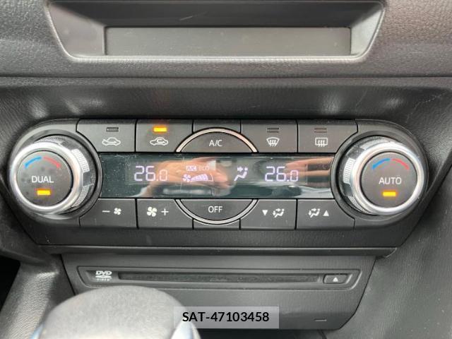 Mazda AXELA SPORT 2016-09 8552585-11