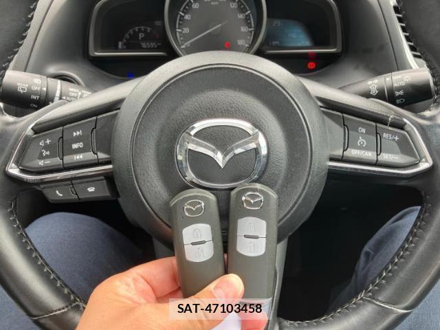 Mazda AXELA SPORT 2016-09 8552585-13