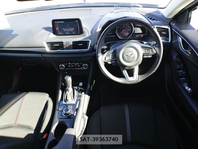 Mazda AXELA 2018-08 8552168-2