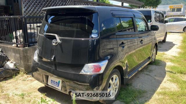 Toyota BB 2009-12 8550362-12