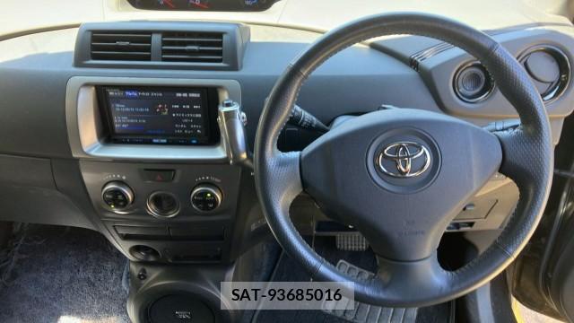 Toyota BB 2009-12 8550362-16