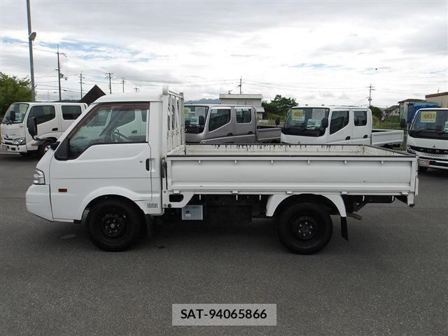Mazda BONGO TRUCK 2017-02 8546796-14