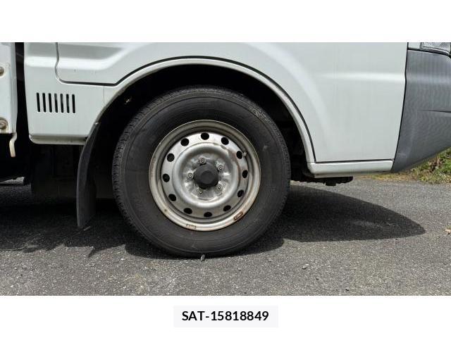 Mazda BONGO TRUCK 2005-10 8548907-9