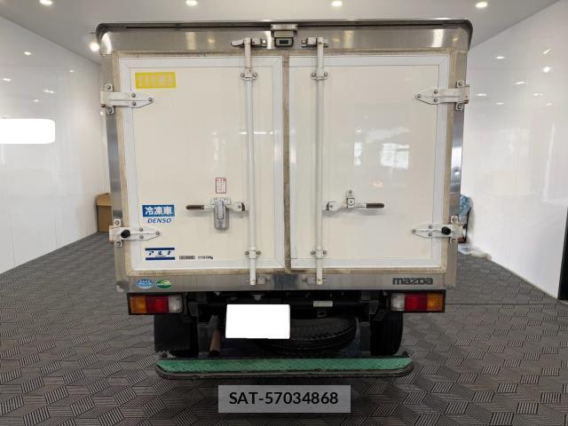 Mazda BONGO TRUCK 2017-08 8549483-18