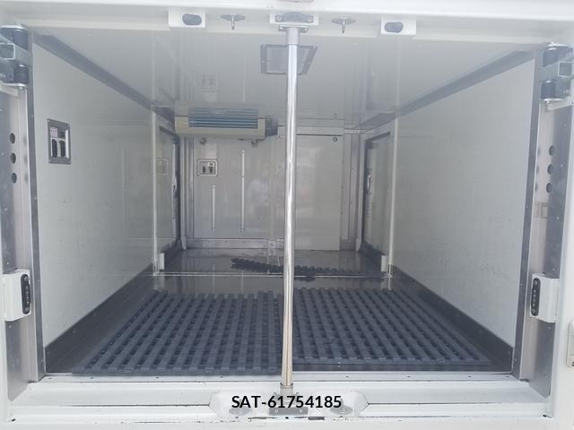 Mazda BONGO TRUCK 2019-01 8550496-12