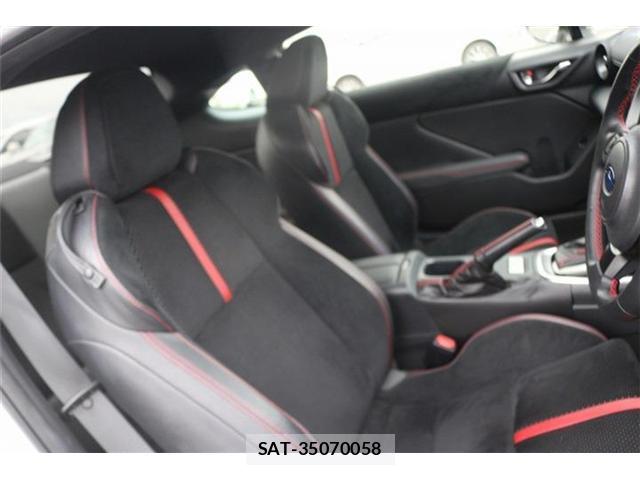 Subaru BRZ 2022-01 8550748-14