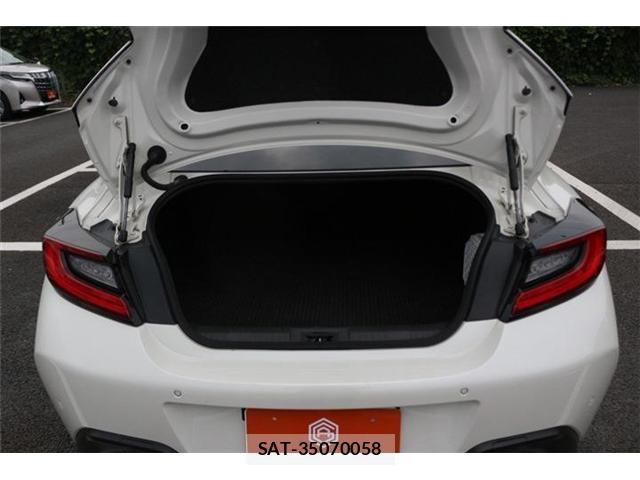 Subaru BRZ 2022-01 8550748-18