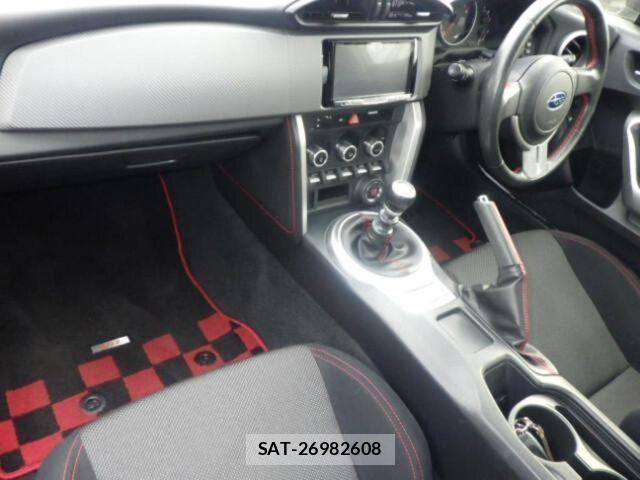Subaru BRZ 2015-09 8551280-5