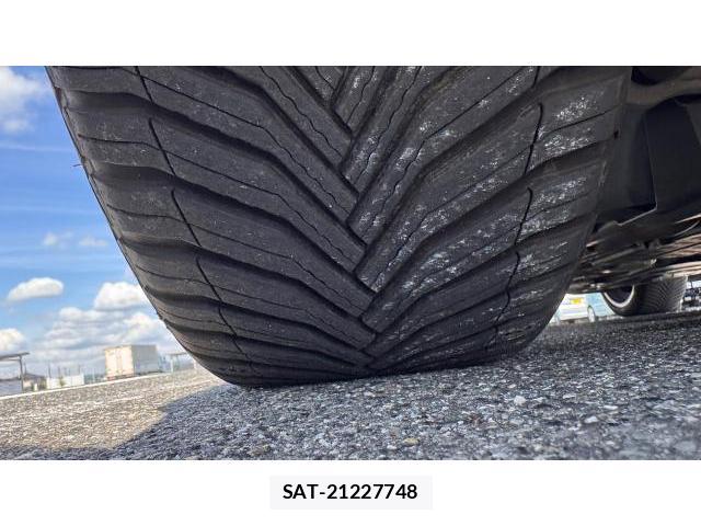 Mercedes Benz C-CLASS 2018 8548950-8