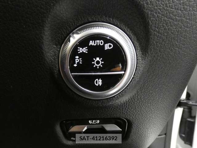 Mercedes Benz C-CLASS 2022-11 8549902-12