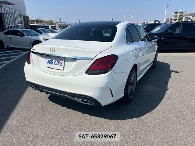 Mercedes Benz C-CLASS 2021-04 8550022-4
