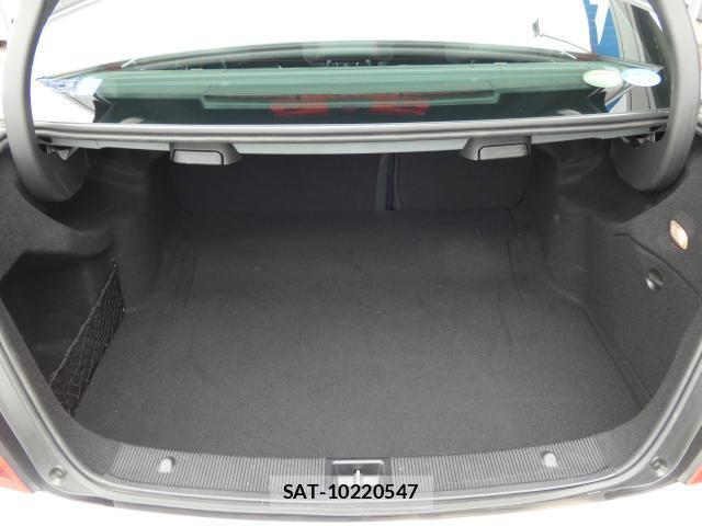 Mercedes Benz C-CLASS 2013-06 8551643-11