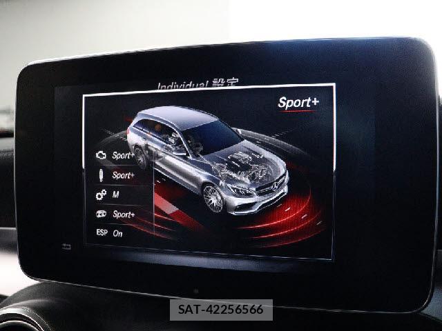 Amg C-CLASS 2017-03 8552743-9