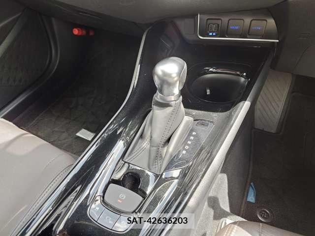 Toyota C-HR 2018-12 8545608-3