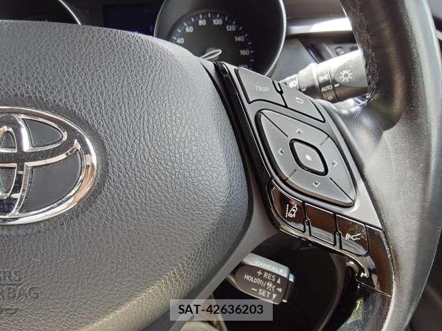 Toyota C-HR 2018-12 8545608-6