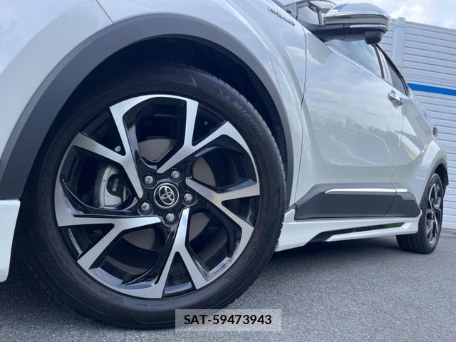 Toyota C-HR 2018-09 8545767-14