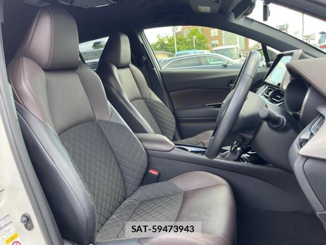 Toyota C-HR 2018-09 8545767-9