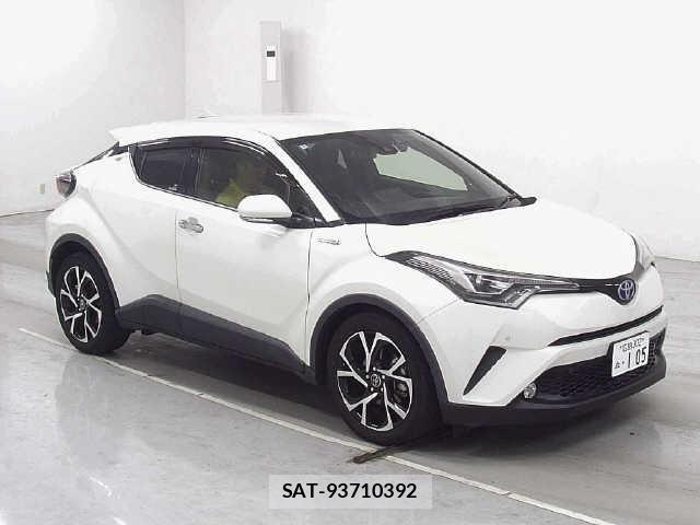 Toyota C-HR 2018-02 8545885-3