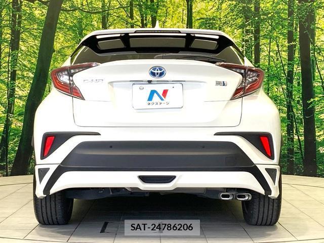 Toyota C-HR 2018-03 8546104-14