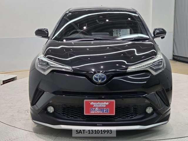 Toyota C-HR 2017-06 8546112-3