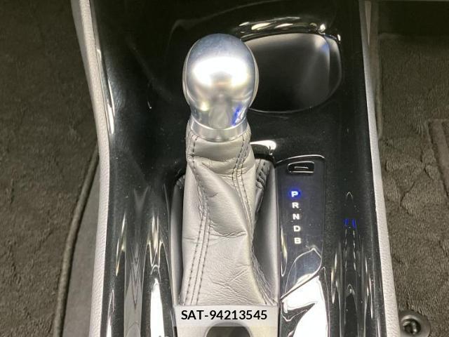 Toyota C-HR 2017-05 8546209-16