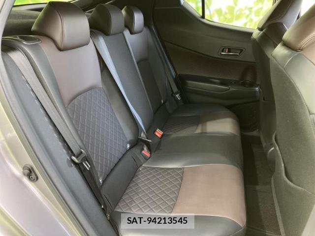 Toyota C-HR 2017-05 8546209-4