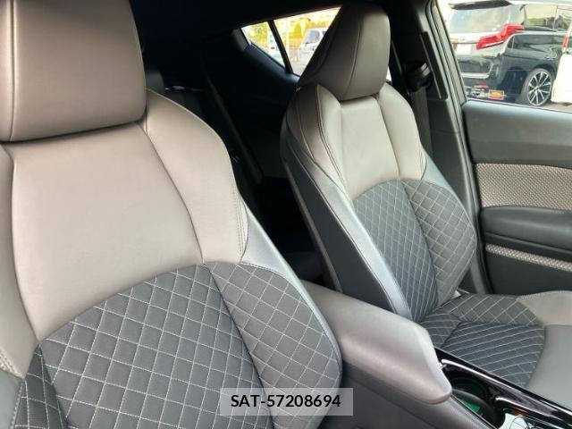 Toyota C-HR 2019-12 8546667-3