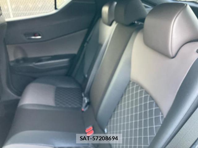 Toyota C-HR 2019-12 8546667-6