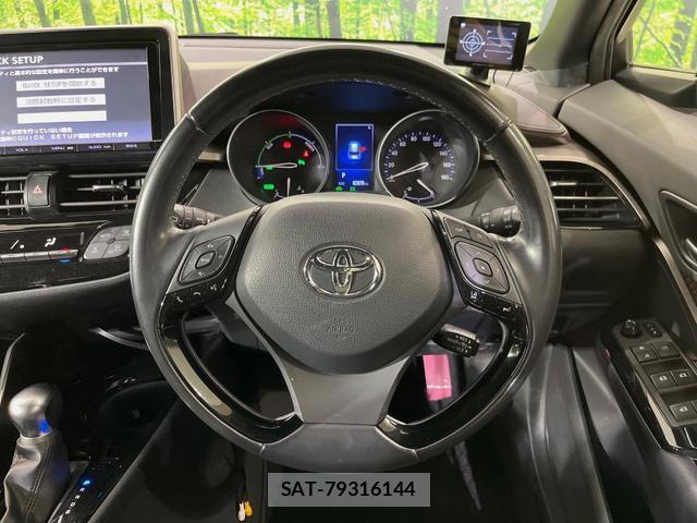 Toyota C-HR 2018-11 8546954-10