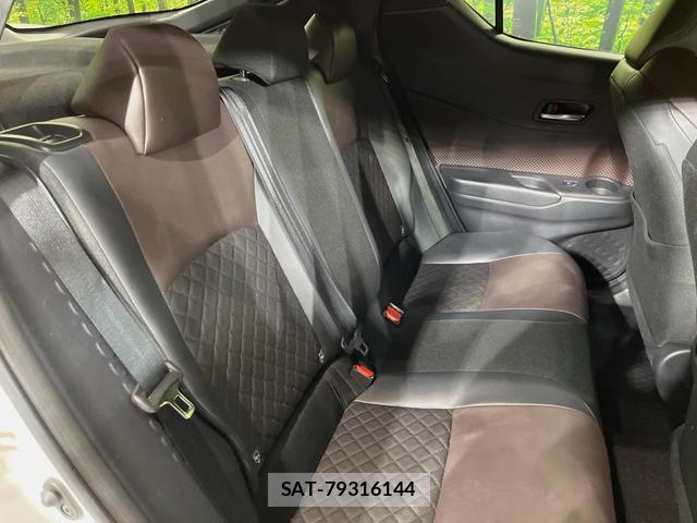 Toyota C-HR 2018-11 8546954-8