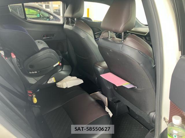 Toyota C-HR 2019-03 8547356-8