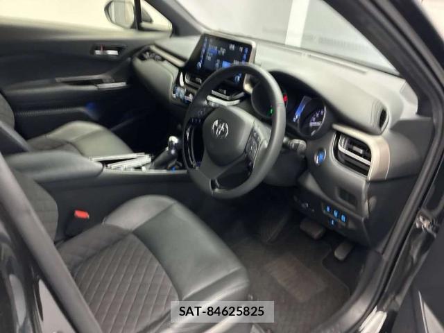 Toyota C-HR 2020-09 8547914-3