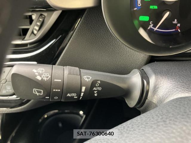 Toyota C-HR 2019-05 8547978-17