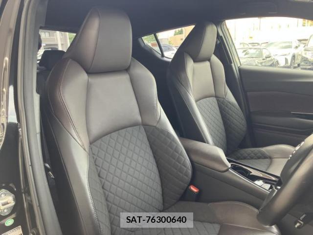 Toyota C-HR 2019-05 8547978-3