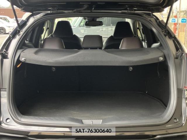 Toyota C-HR 2019-05 8547978-7