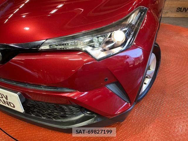 Toyota C-HR 2017-03 8549155-11