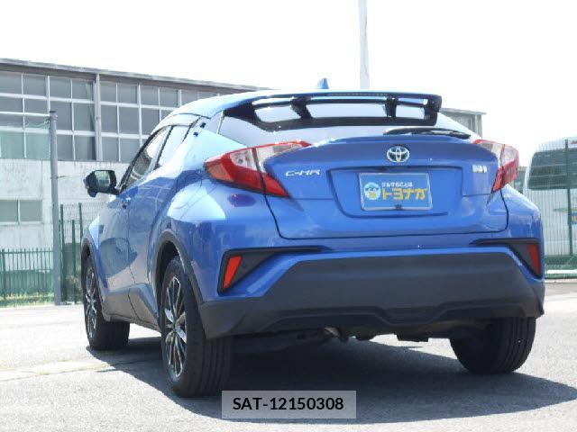 Toyota C-HR 2019-11 8549476-1