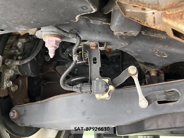 Toyota C-HR 2021-04 8549588-19