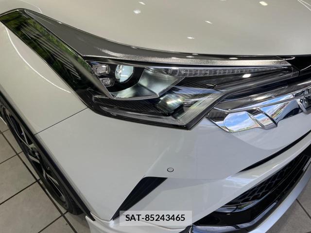 Toyota C-HR 2018-08 8549934-11