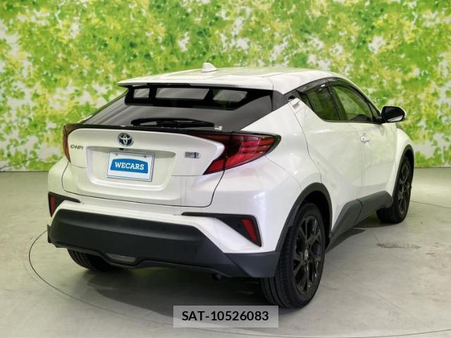 Toyota C-HR 2021-05 8550026-2