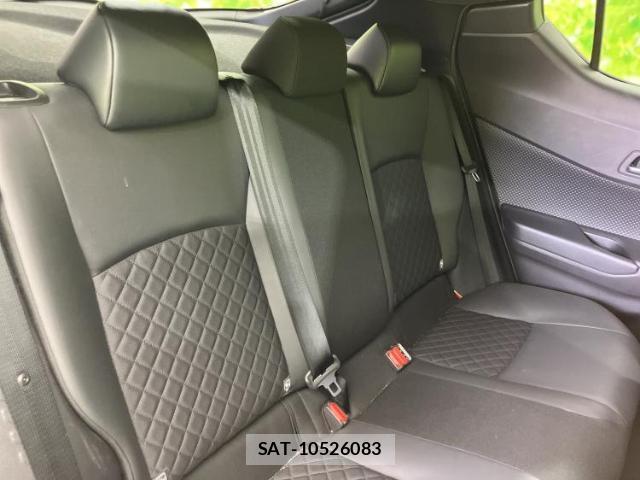 Toyota C-HR 2021-05 8550026-4