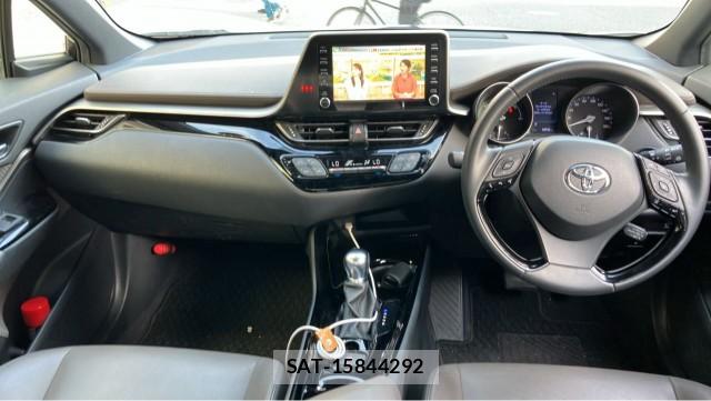 Toyota C-HR 2020-09 8550267-2