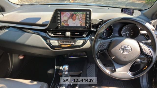 Toyota C-HR 2020-10 8550423-2