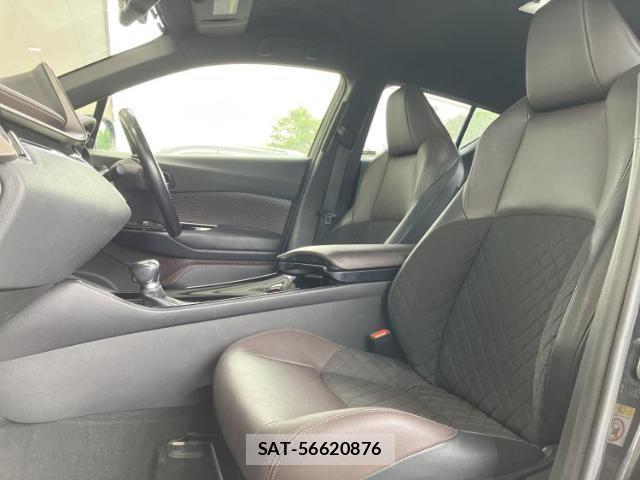 Toyota C-HR 2017-05 8550870-5