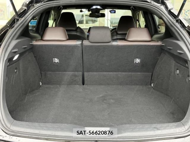 Toyota C-HR 2017-05 8550870-7