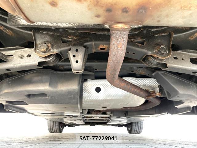 Toyota C-HR 2018-02 8551268-17