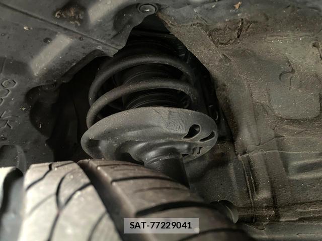 Toyota C-HR 2018-02 8551268-18