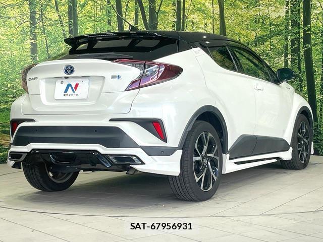 Toyota C-HR 2018-10 8551386-16